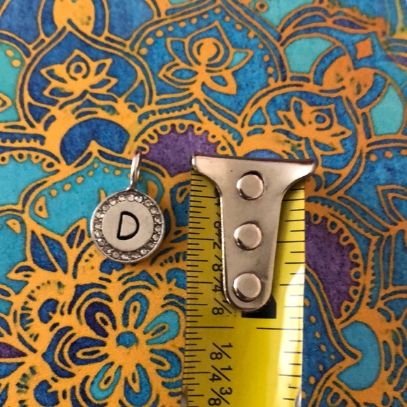 Tresors charm D Fits Pandora - Picture 2 of 2